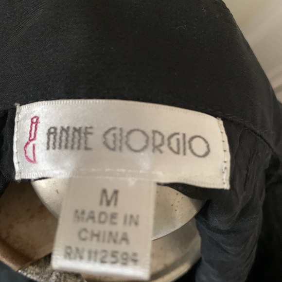 Women’s black shirt by Anne Giorgio size M - Picture 5 of 5